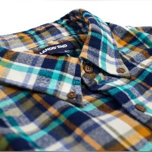 LANDS’ END Traditional Fit Flannel Shirt [Large 16 - 16.5]